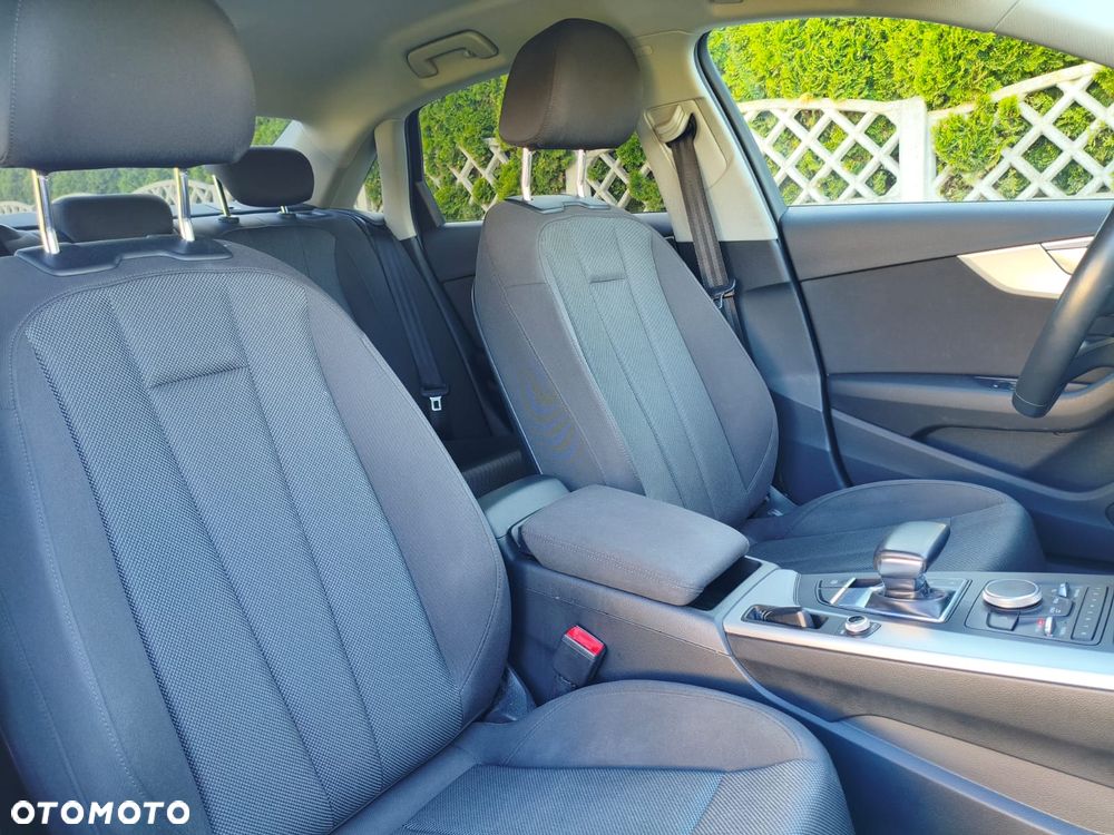 Audi A4 Limousine 35 TDI S tronic design - 19