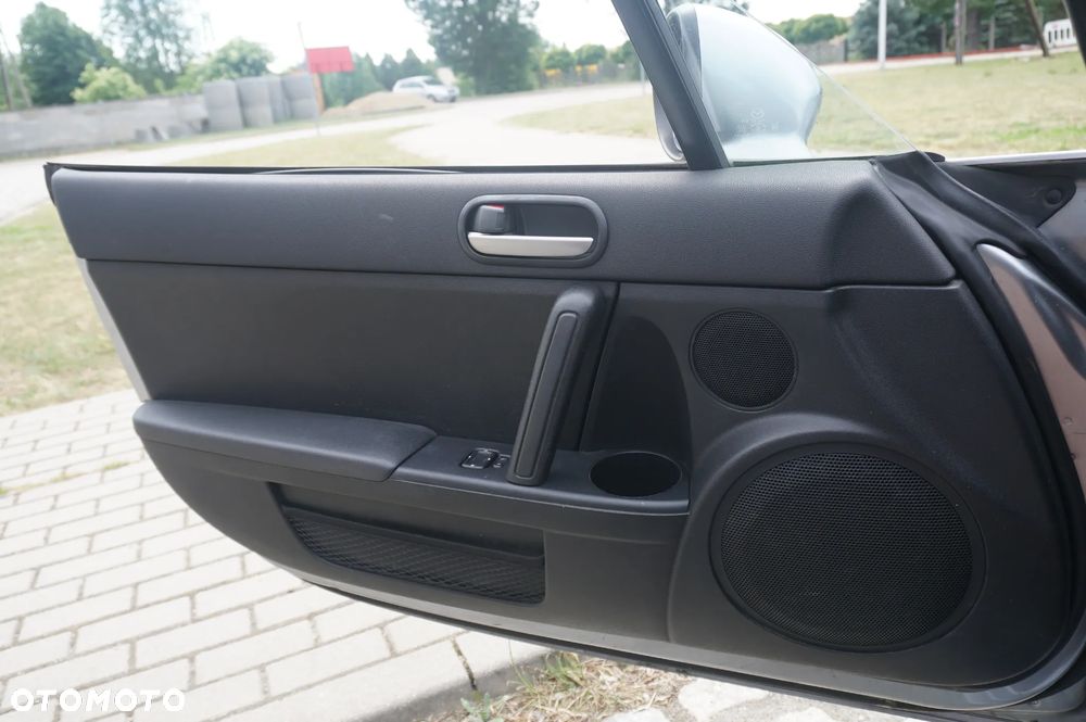 Mazda MX-5 2.0 MZR 3rd Generation - 25