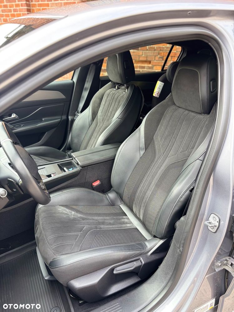 Peugeot 308 1.6 Hybrid PHEV GT EAT8 - 22