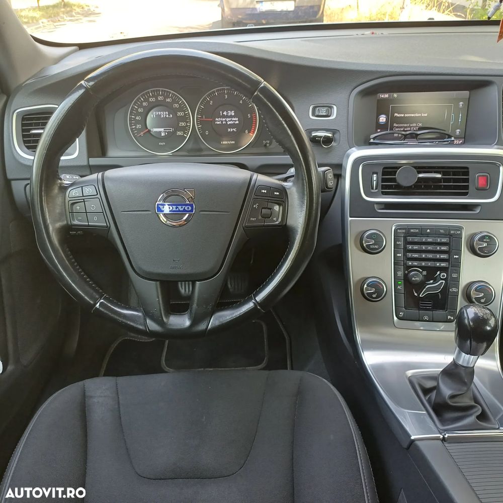 Volvo V60 DRIVe Start-Stop Momentum - 8