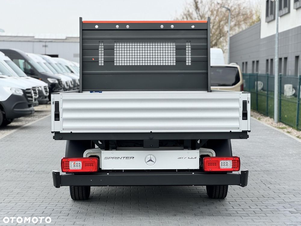 Mercedes-Benz Sprinter - 7