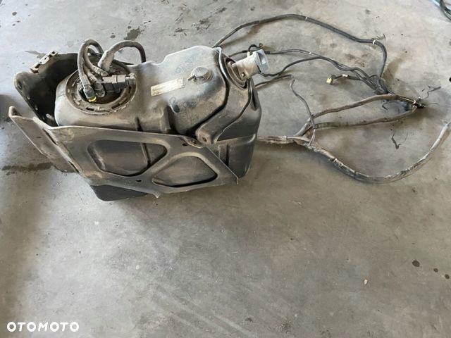 ACTROS MP4 ANTOS AROX zbiornik adblue przewody A9064702715 kompletny - 7