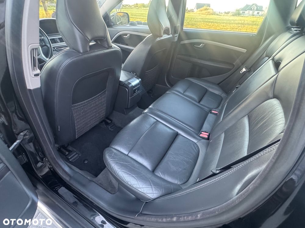 Volvo XC 70 D5 AWD Geartronic Summum - 25