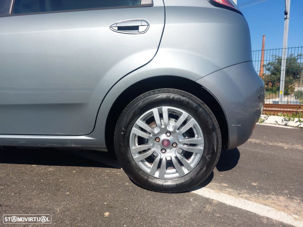 Fiat Punto - 10