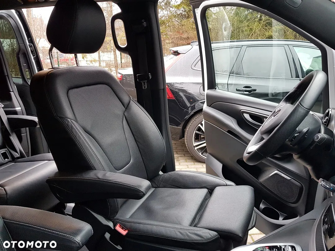 Mercedes-Benz Klasa V 300 d 4-Matic Avantgarde 9G-Tronic (d³ugi) - 22