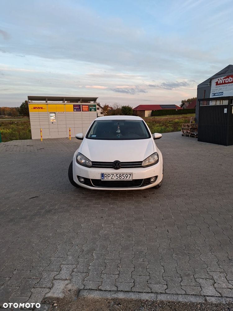 Volkswagen Golf - 5
