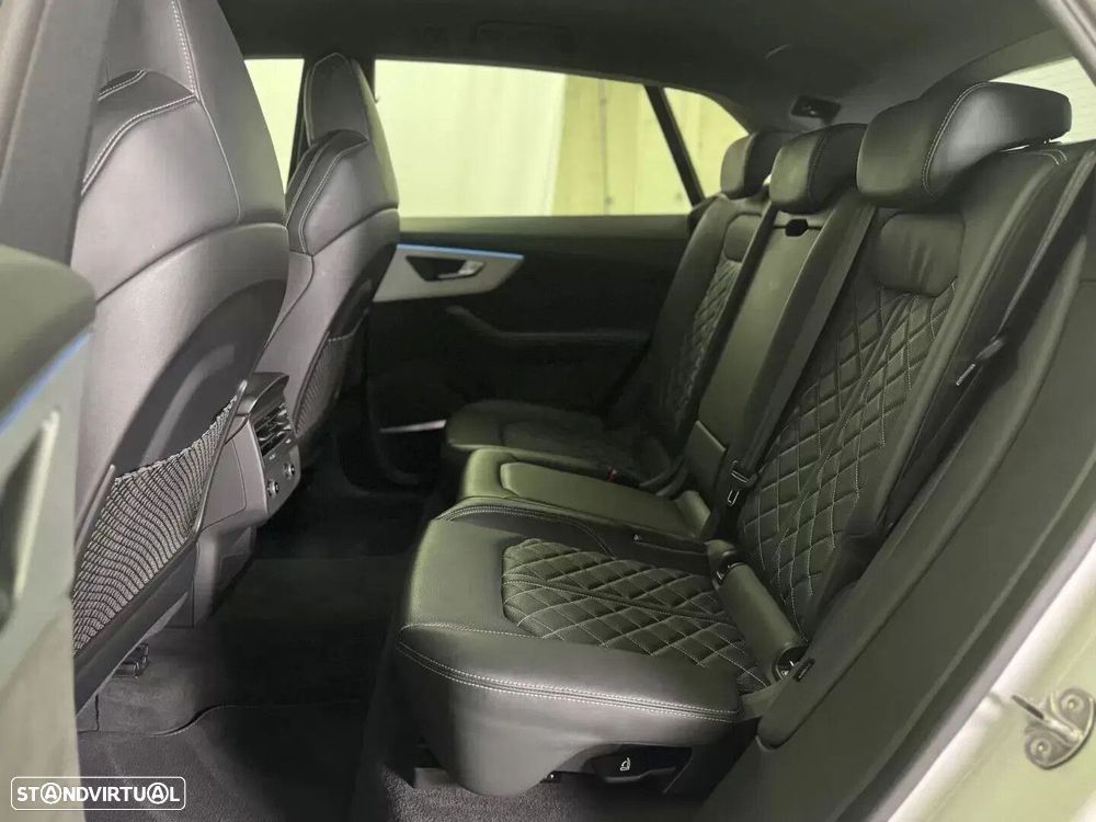 Audi SQ8 TFSI quattro Tiptronic - 36