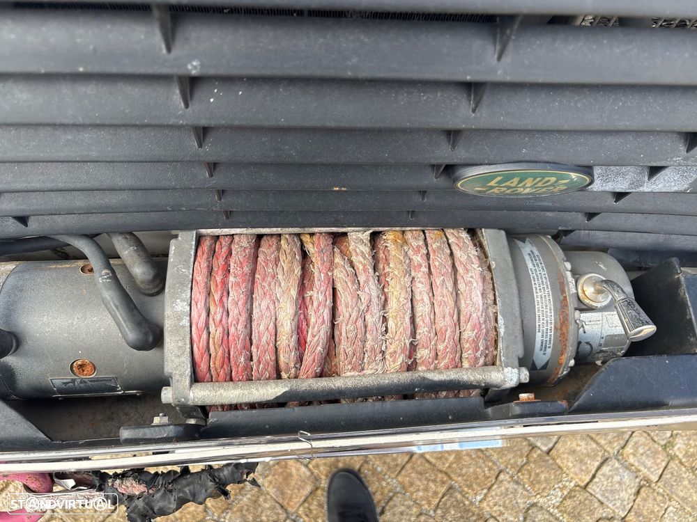 Land Rover Defender 90 2.5 TDi Metal Top - 28