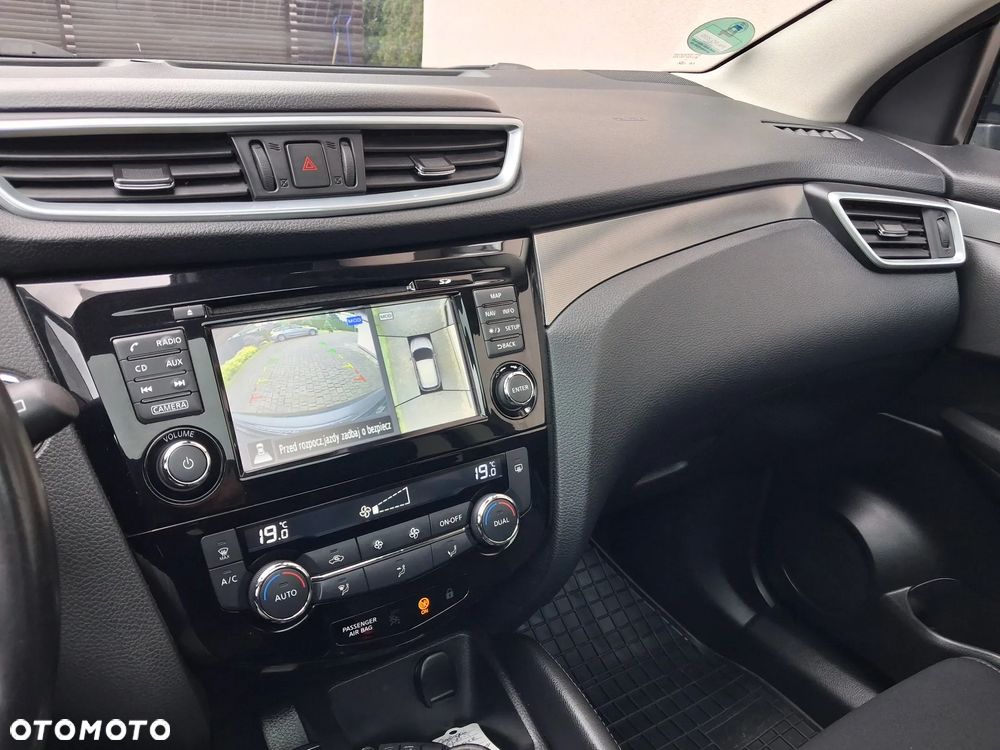Nissan Qashqai 1.6 DIG-T Tekna - 9