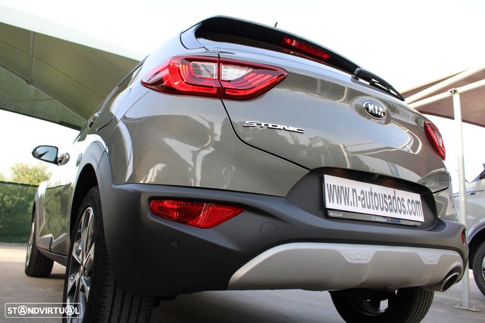 Kia Stonic 1.6 CRDi Easy - 8