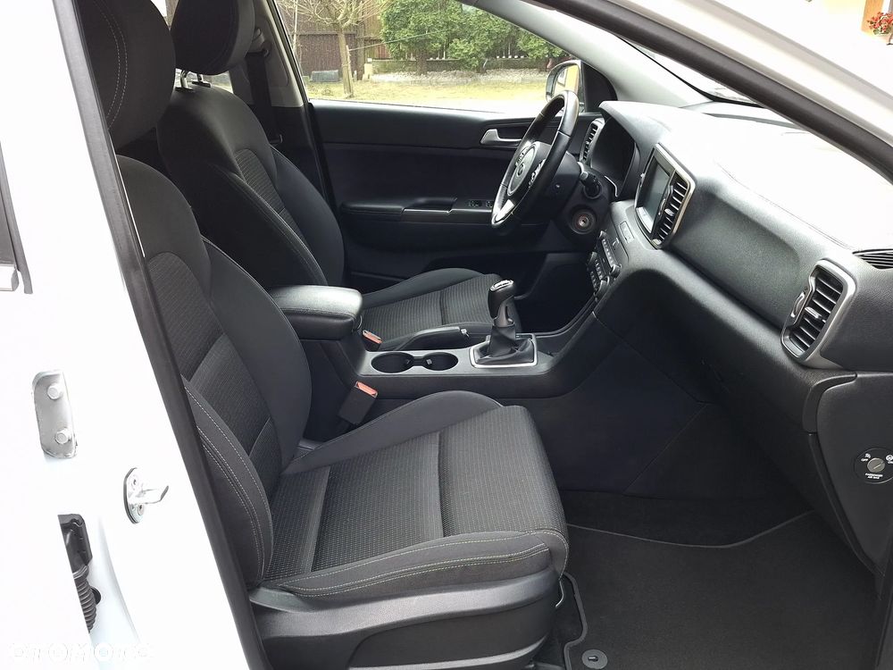 Kia Sportage 1.6 GDI L 2WD - 10