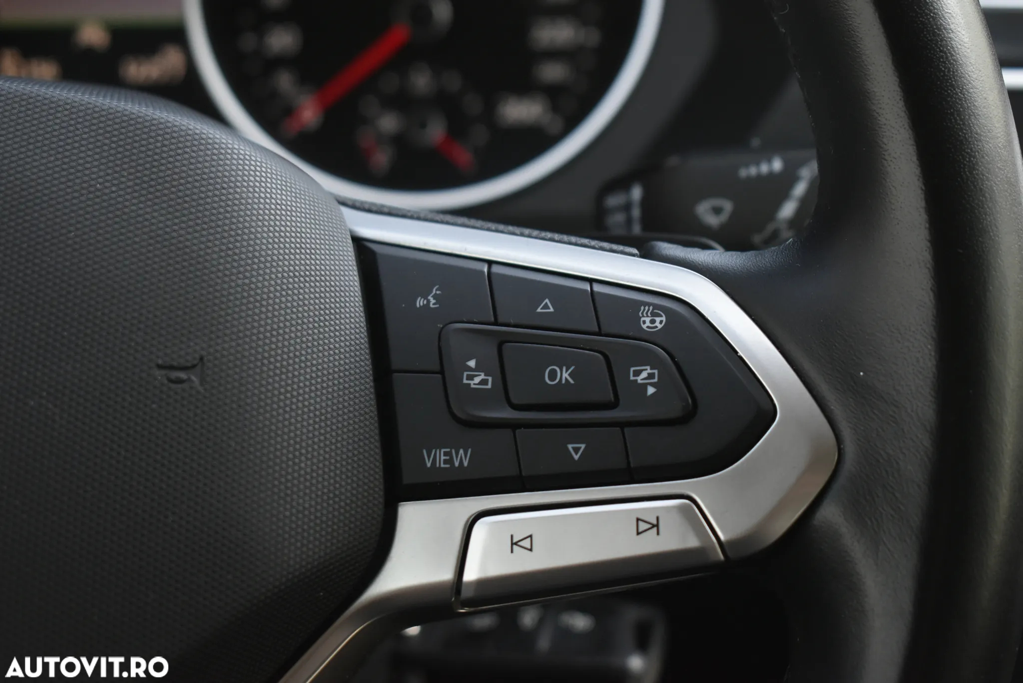 Volkswagen Tiguan 1.5 TSI ACT DSG Comfortline - 18