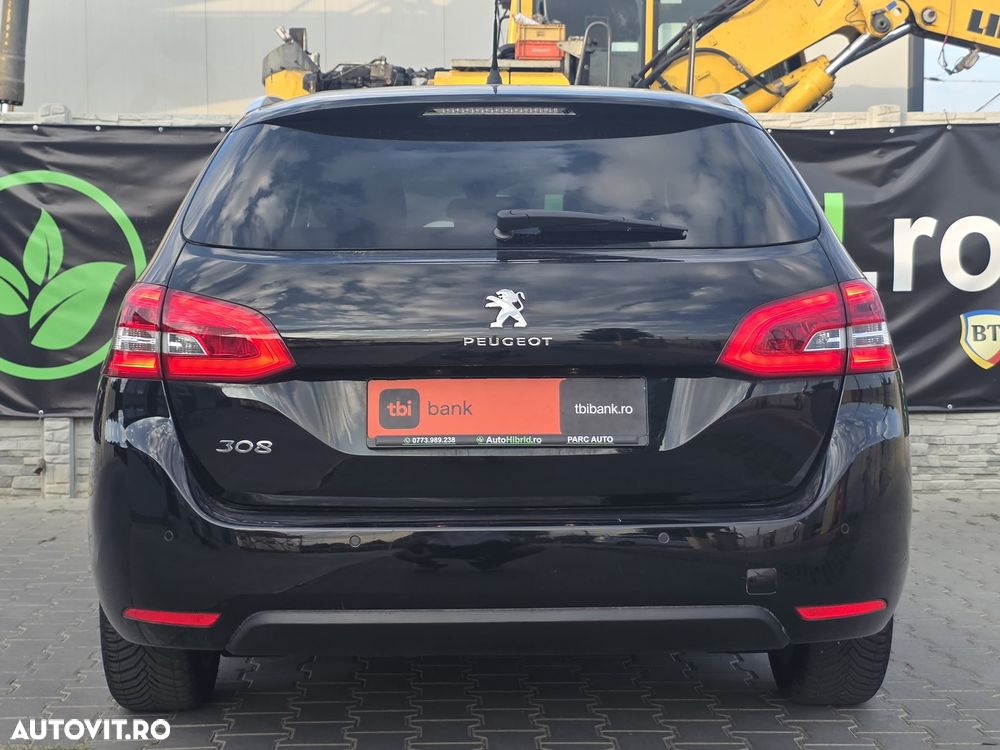 Peugeot 308 1.2L PureTech S&S BVM6 Allure - 8