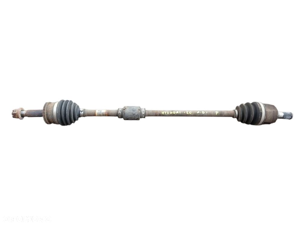 PÓŁOŚ PRAWA HYUNDAI i20 1.2 PÓŁOŚ PRAWA 11051504 i20 - 1