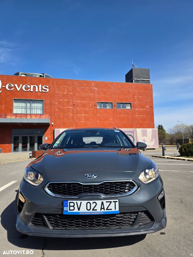 Kia Ceed - 1