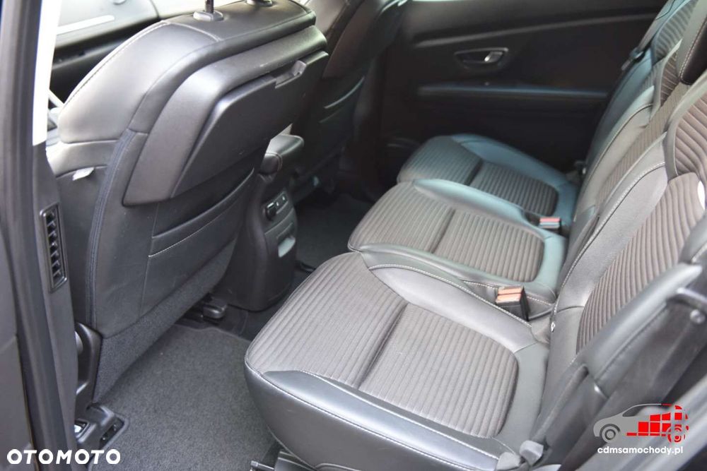 Renault Scenic - 17
