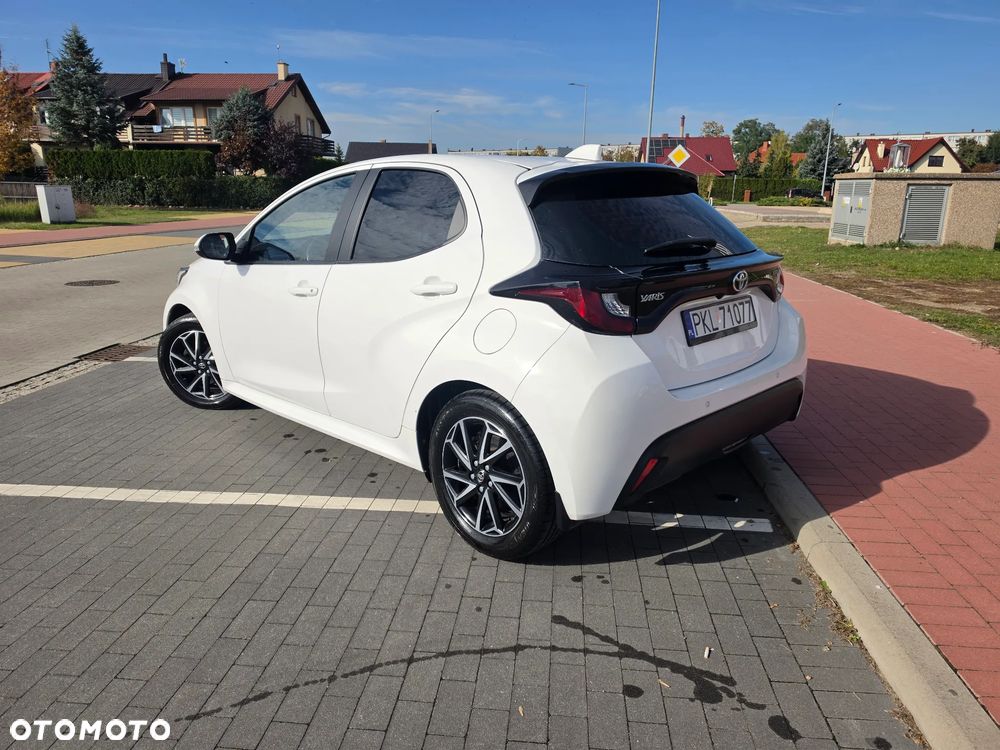 Toyota Yaris 2022 photo 5
