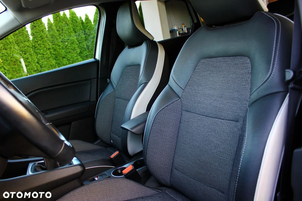 Renault Captur 1.0 TCe Intens - 24