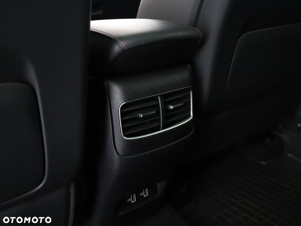 MG HS 1.5T-GDI Luxury - 40