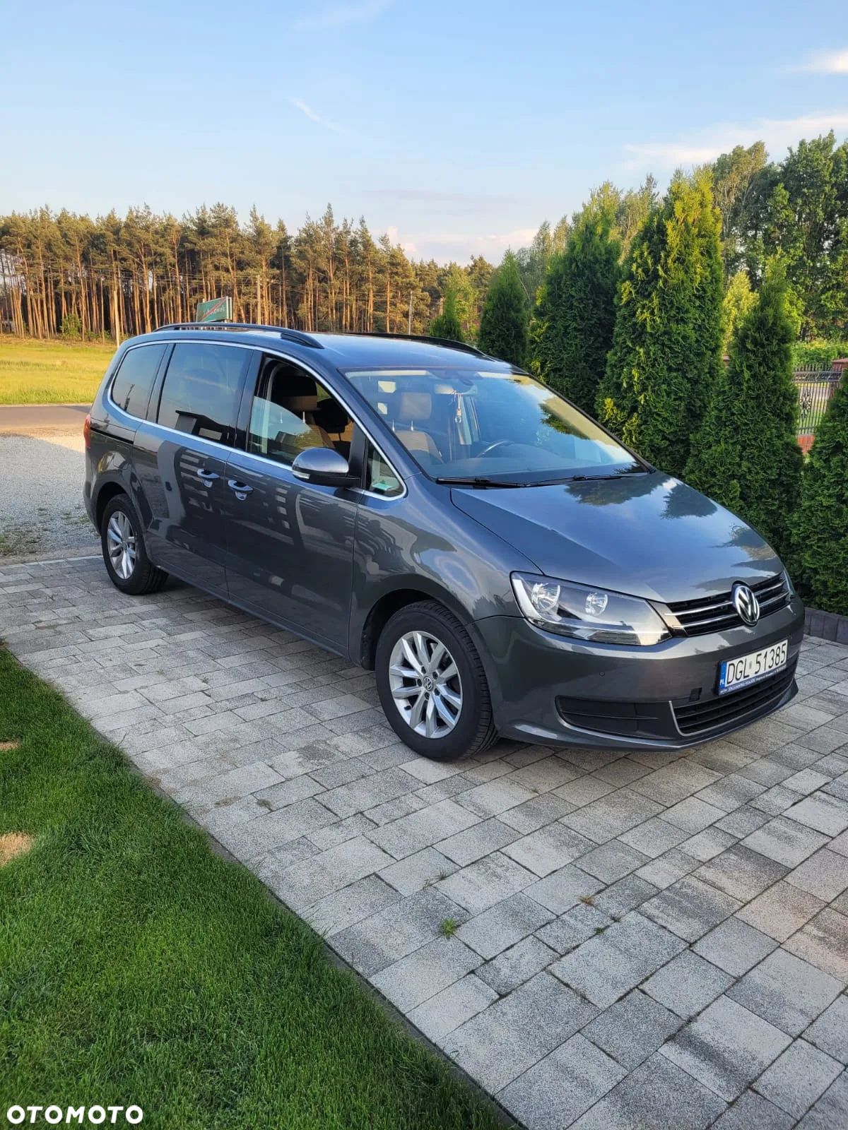 Volkswagen Sharan 2.0 TDI Highline - 1