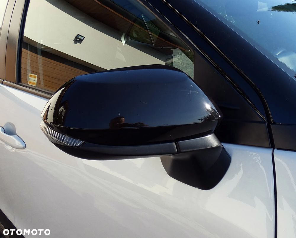 Toyota Yaris Cross Hybrid 1.5 Comfort 4x4 - 30