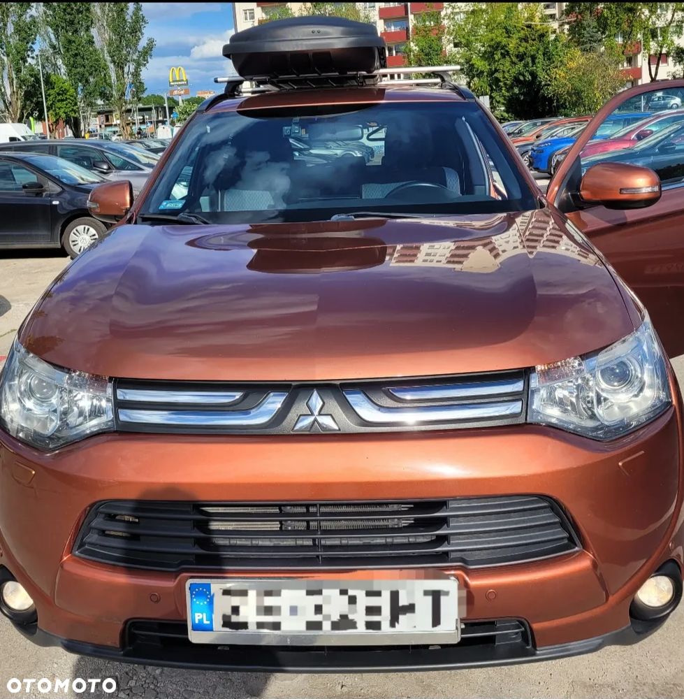Mitsubishi Outlander 2.0 Instyle Navi CVT - 4