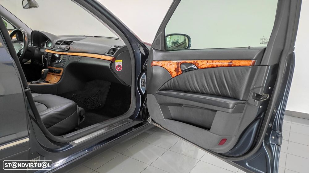 Mercedes-Benz E 220 CDi Avantgarde Aut. - 21