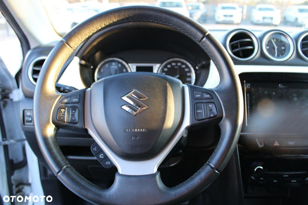 Suzuki Vitara - 20