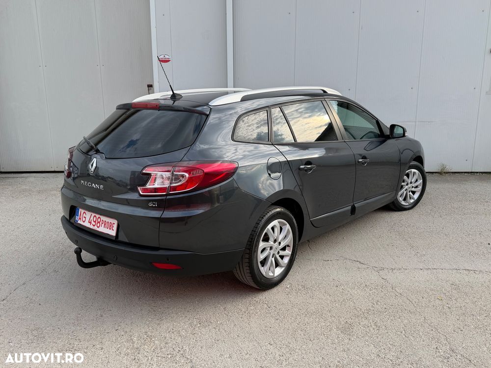 Renault Megane III 1.5 dCi Color Edition - 4