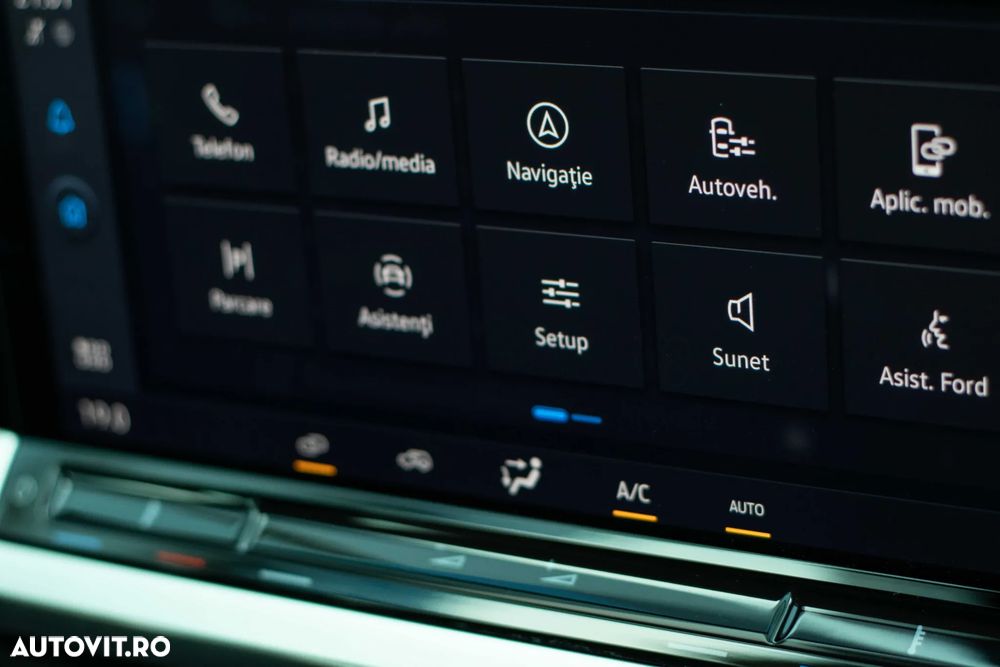 Ford Transit Connect - 18