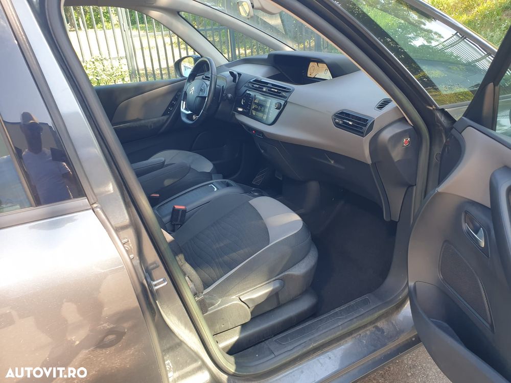 Citroën C4 Picasso 1.6 e-HDI Aut. Intensive - 7