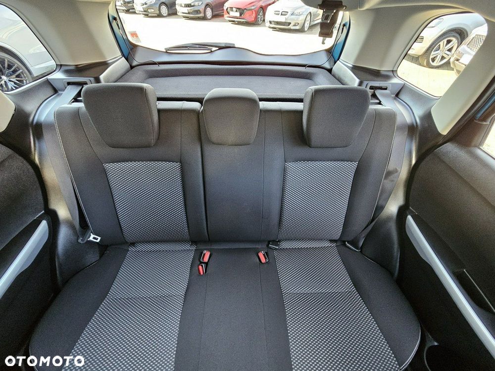 Suzuki Vitara 1.6 (4x2) Comfort+ - 12