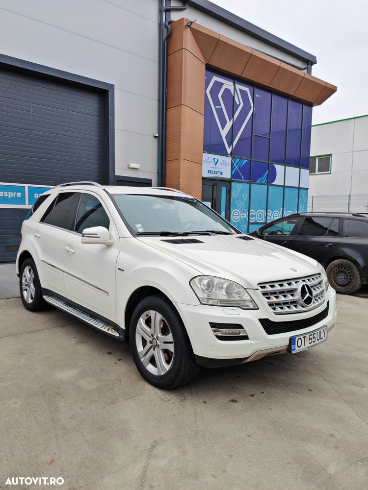 Mercedes-Benz ML 300 CDI BlueEfficiency Aut - 8