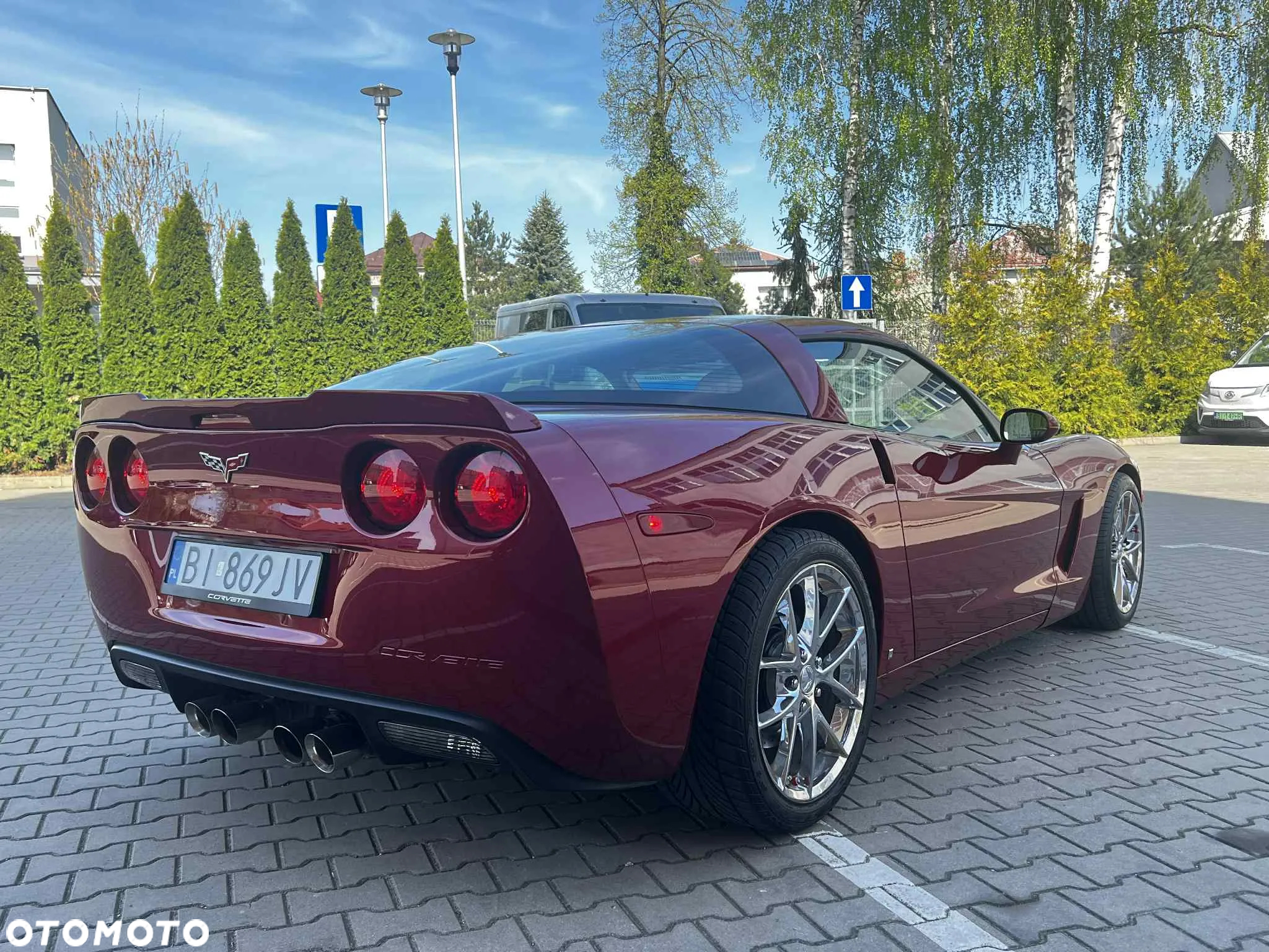 Chevrolet Corvette - 6