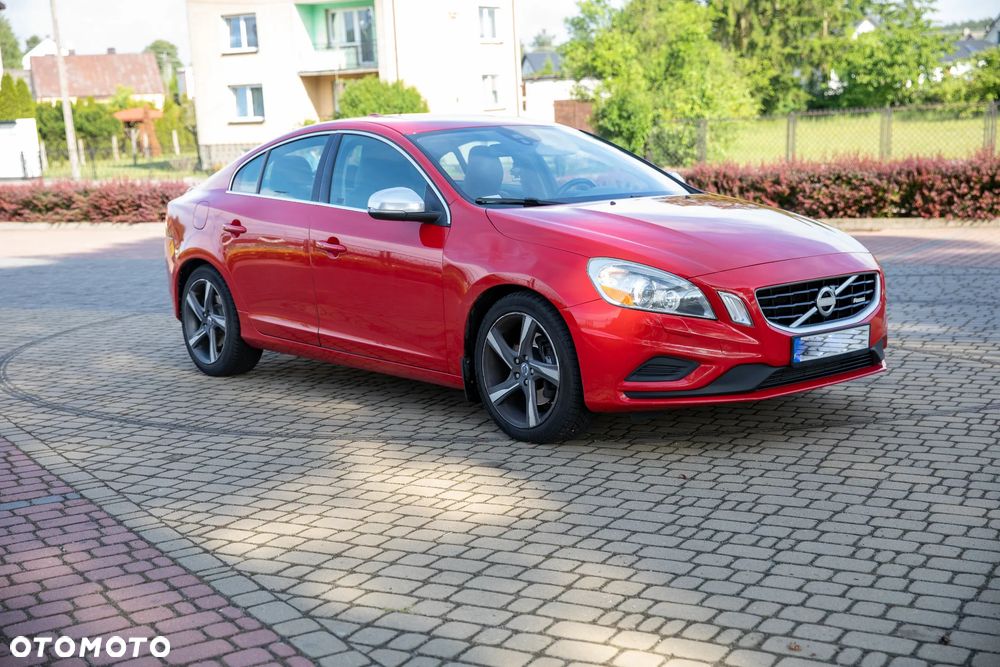 Volvo S60 ver-t6-awd-r--design-summum - 34