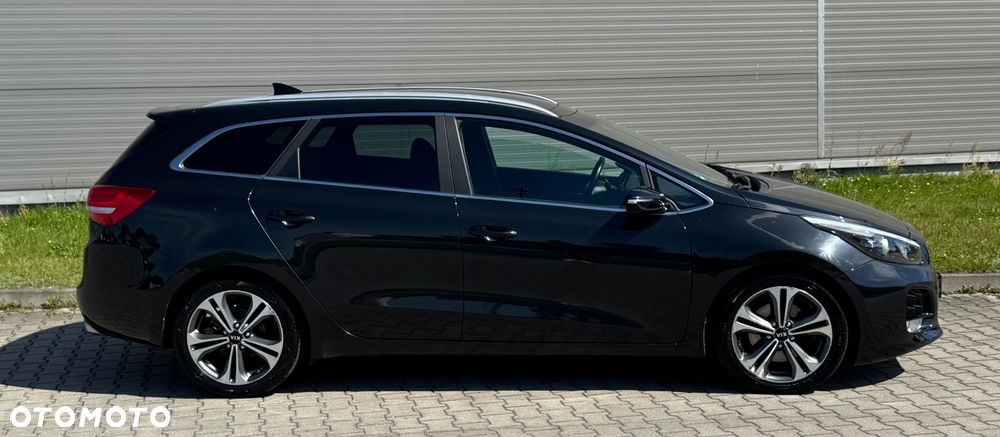 Kia Ceed 1.6 CRDi GT Line - 28