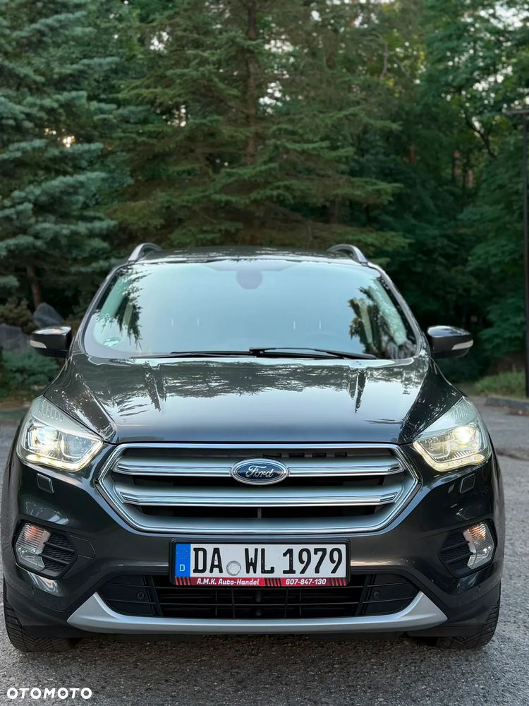 Ford Kuga 2.0 TDCi 4x4 Titanium - 27