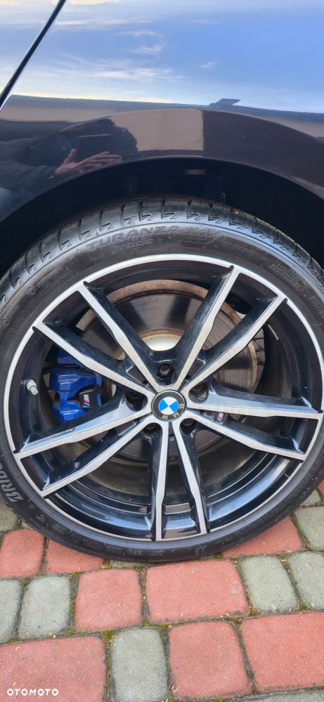 BMW Seria 3 330e M Sport - 24