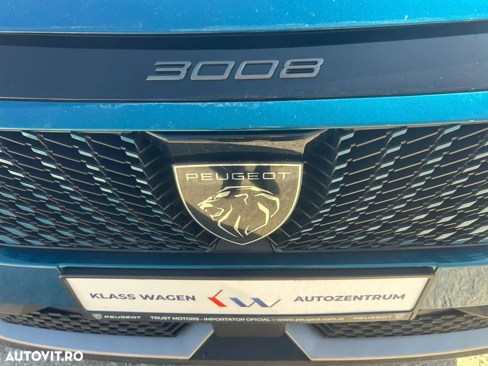 Peugeot 3008 1.2 Hybrid 145 e-DCS6 Allure - 12