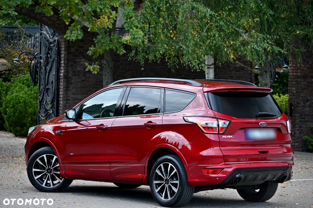 Ford Kuga 2.0 TDCi 4x4 ST-Line - 22