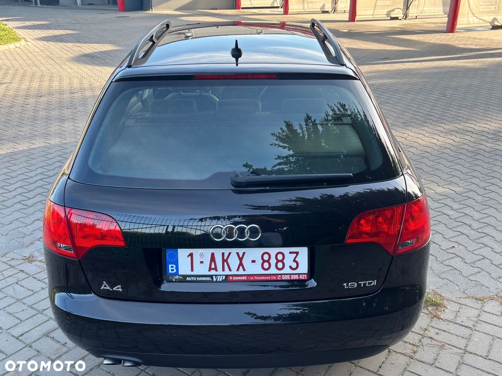 Audi A4 Avant - 11