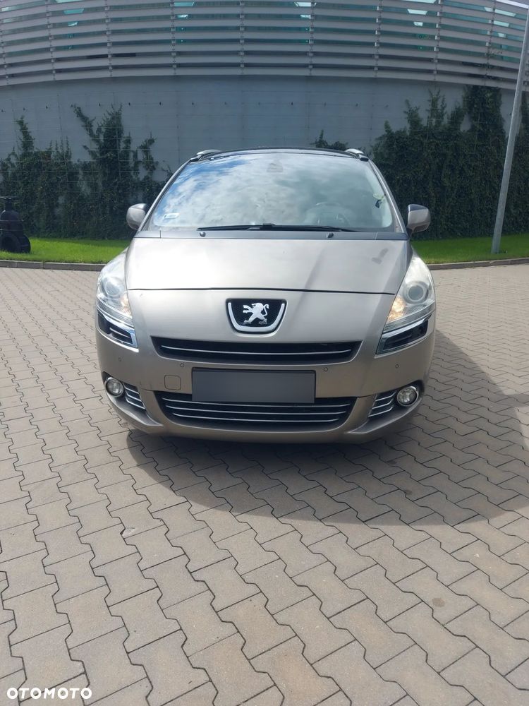 Peugeot 5008 HDI 160 Automatik Allure - 4