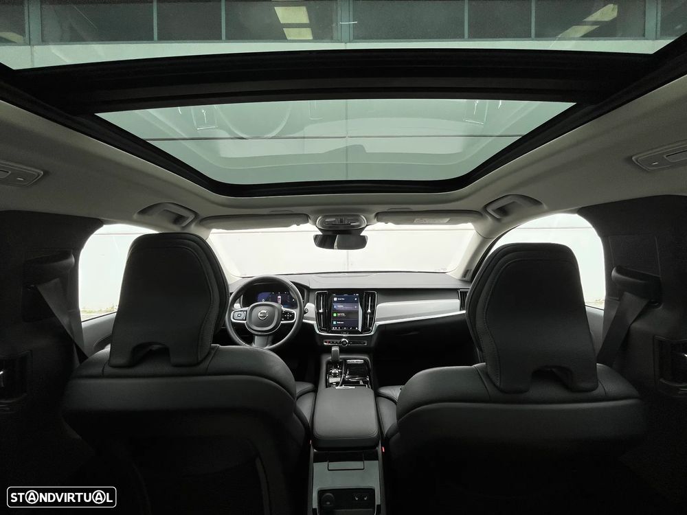 Volvo V90 2.0 T6 PHEV Plus Dark AWD - 22