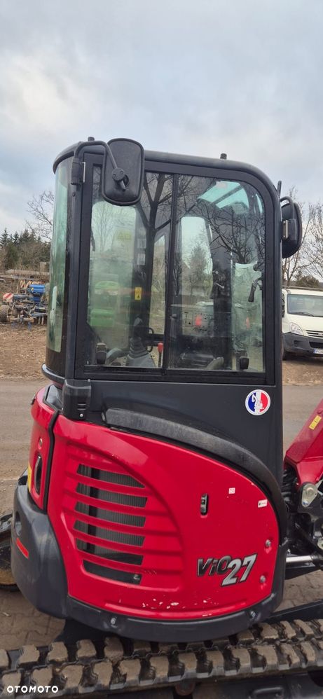 Yanmar ViO27 - 25