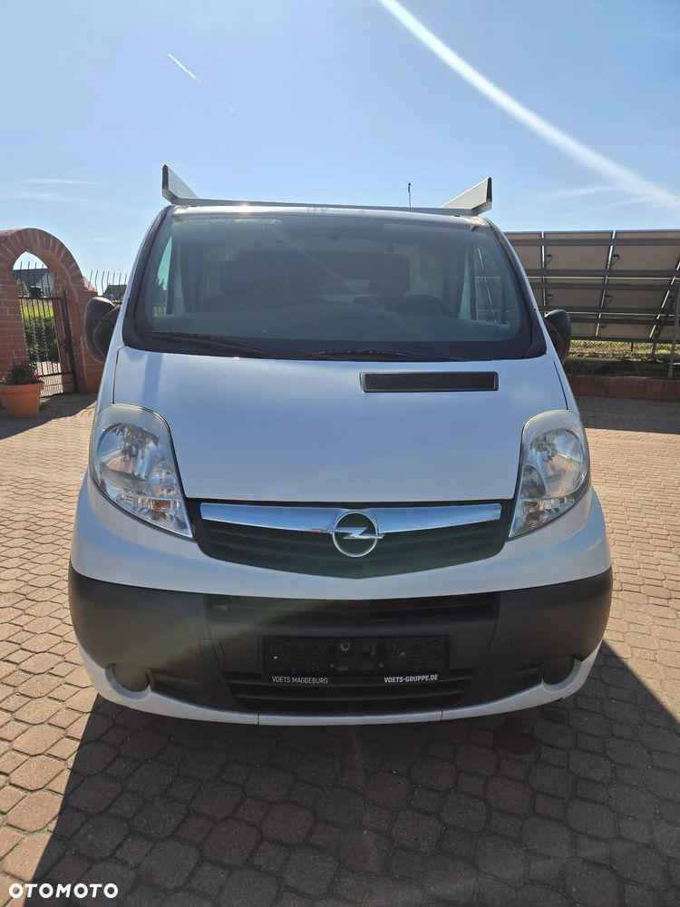 Opel VIVARO - 2