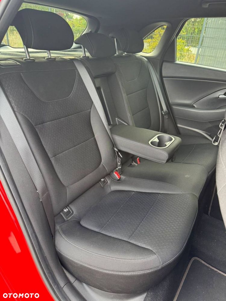 Hyundai i30 1.4 T-GDI Premium DCT - 28
