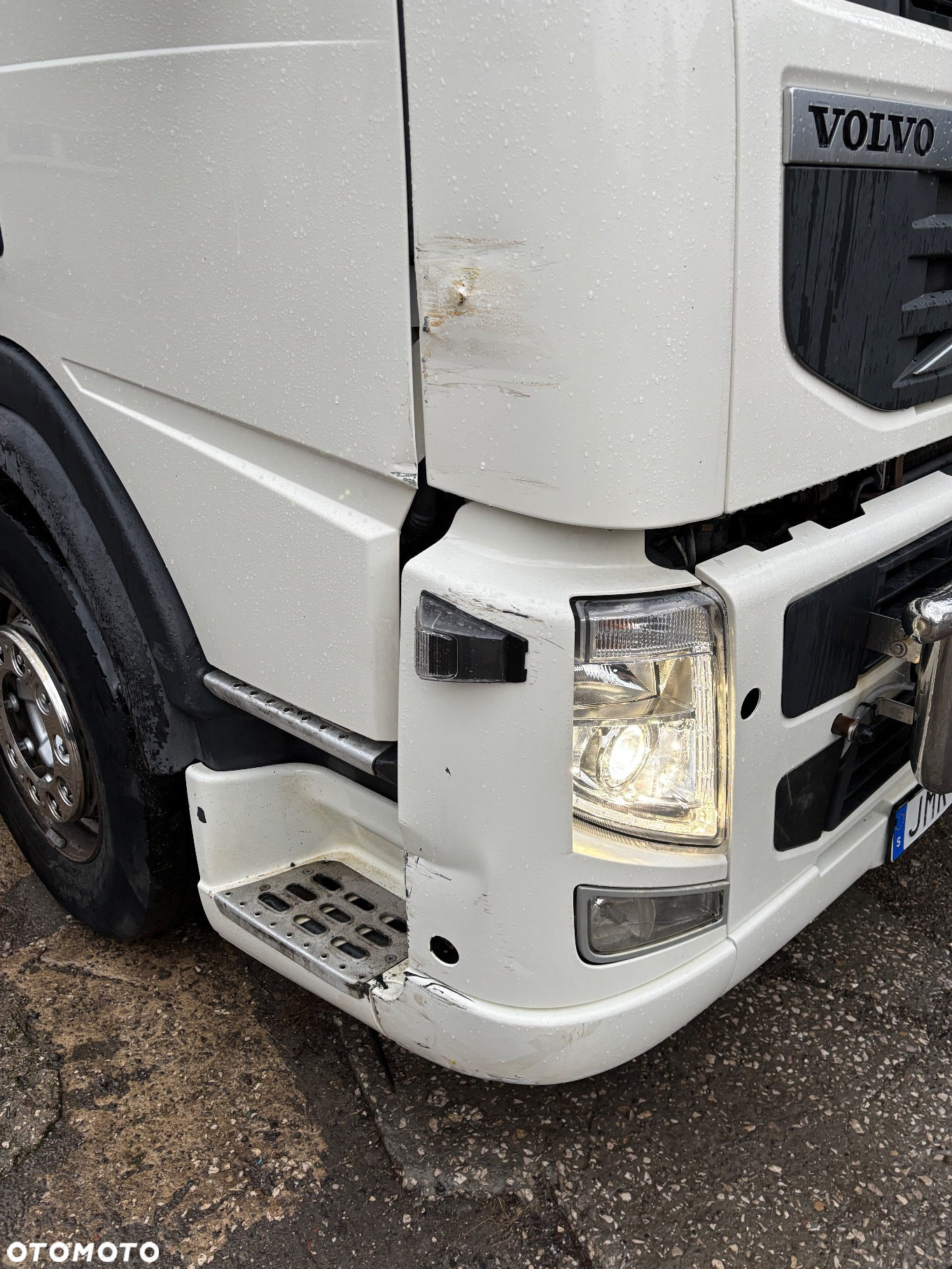 Volvo FM 330 - 30