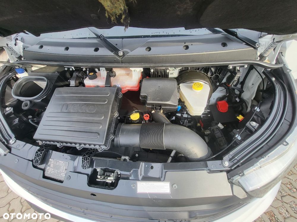 Iveco 35C16  rok 2024 tylko 114.900 Kontener z Windą - 10