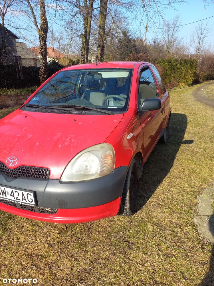 Toyota Yaris 1.0 Luna - 1