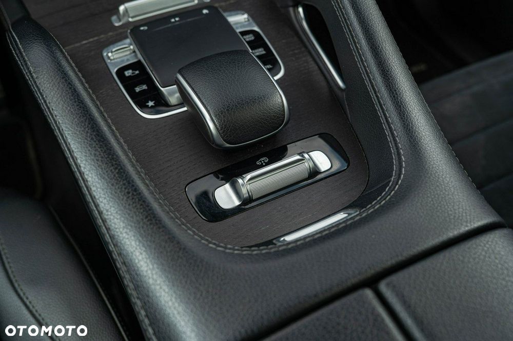 Mercedes-Benz GLE - 30